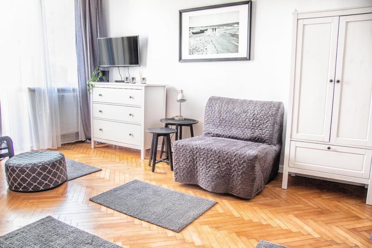 Al-Dom Apartamenty Apartament Stary Park Kolobrzeg Exterior photo
